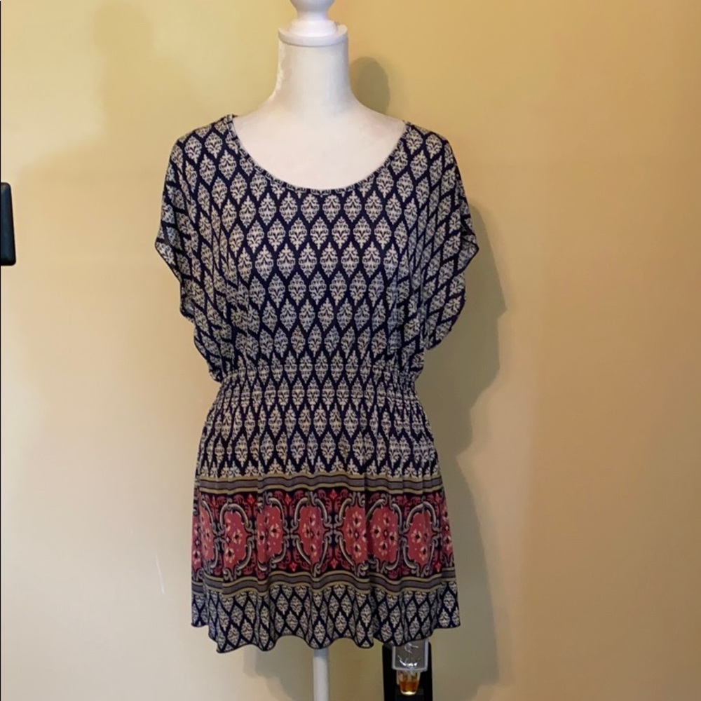 ACE Fashion top